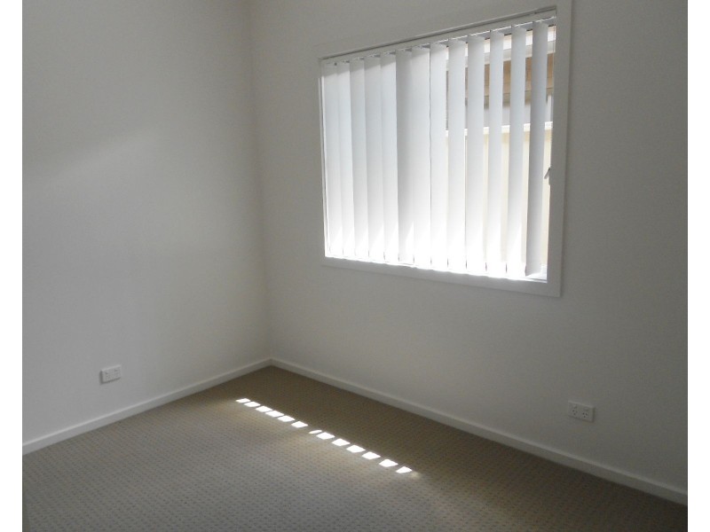 2/10 Cherry Avenue, Direk SA 5110