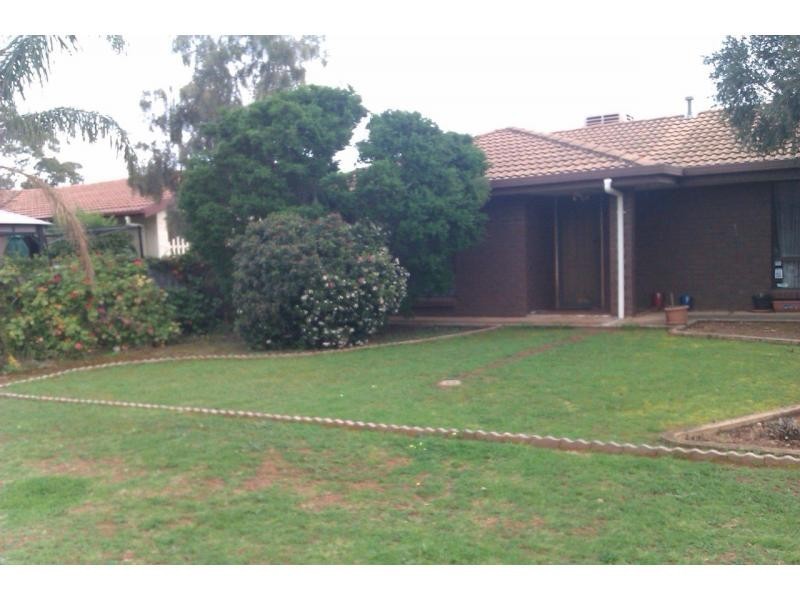 14 Beaumont Court, Para Hills West SA 5096