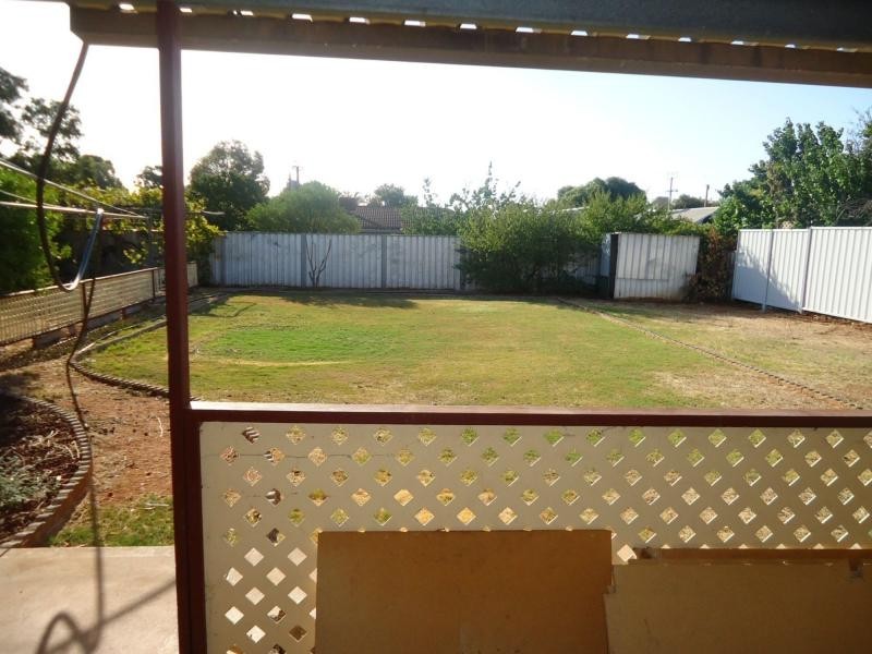 14 Beaumont Court, Para Hills West SA 5096