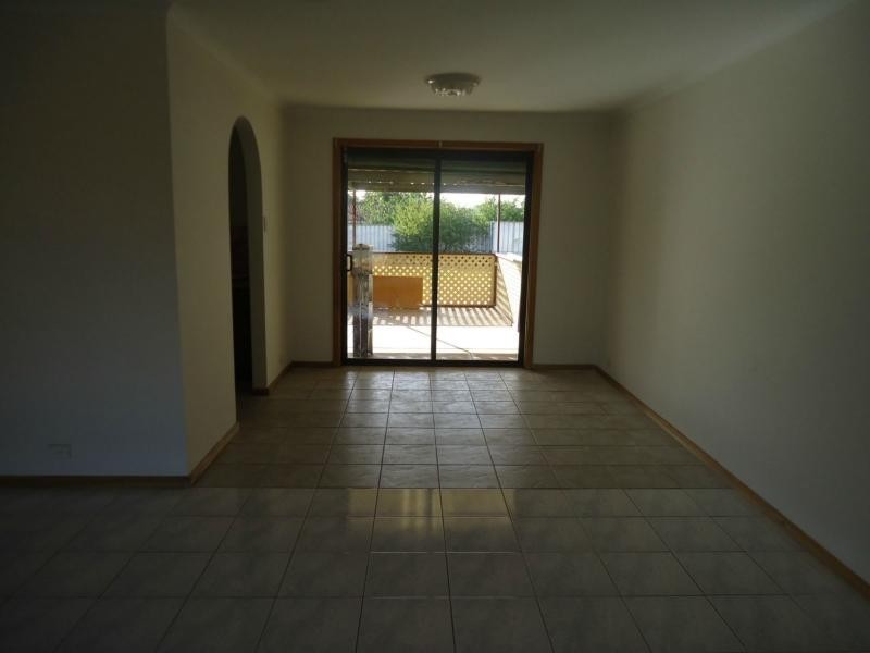 14 Beaumont Court, Para Hills West SA 5096