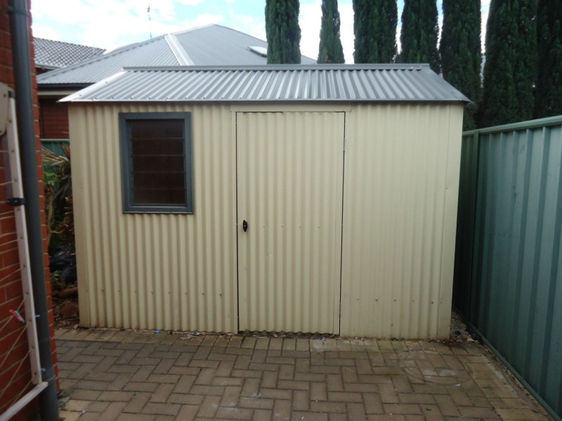 4 Lord Howe Crescent, Mawson Lakes SA 5095