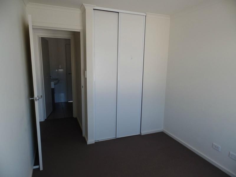5/55 Grasswren Way, Mawson Lakes SA 5095