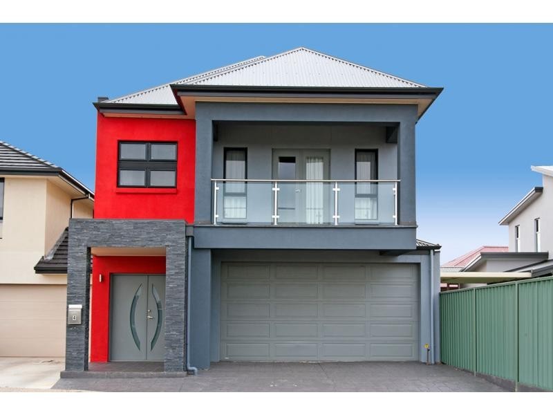 4 Victoria Parade, Mawson Lakes SA 5095