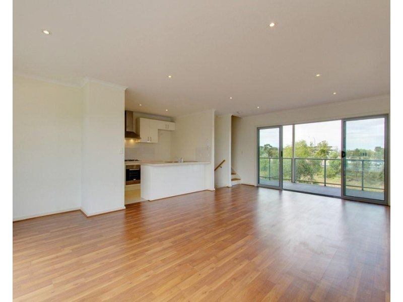 7/1-5 St. Kitts Place, Mawson Lakes SA 5095