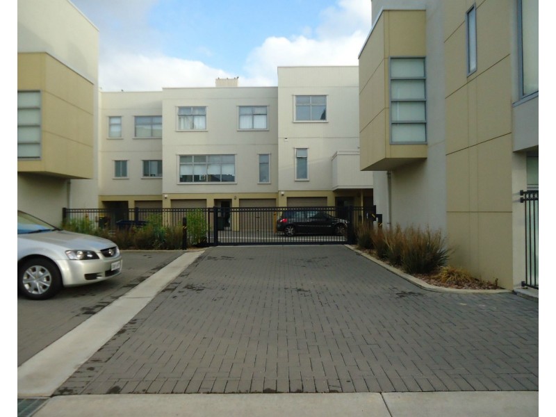 7/1-5 St. Kitts Place, Mawson Lakes SA 5095