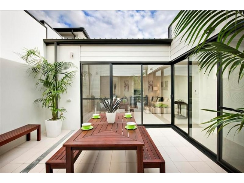 26 Apprentice Street, St Clair SA 5280