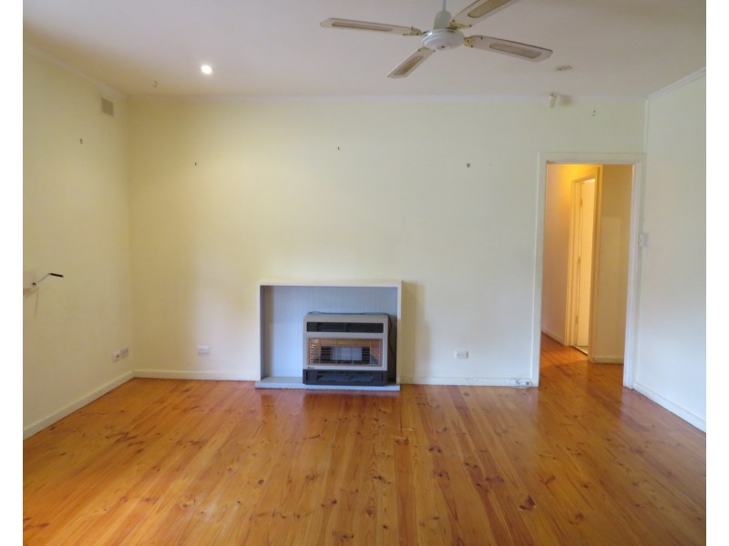 18 Winara Drive, Ingle Farm SA 5098