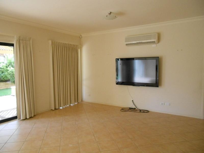 16 Parkview Drive, Mawson Lakes SA 5095