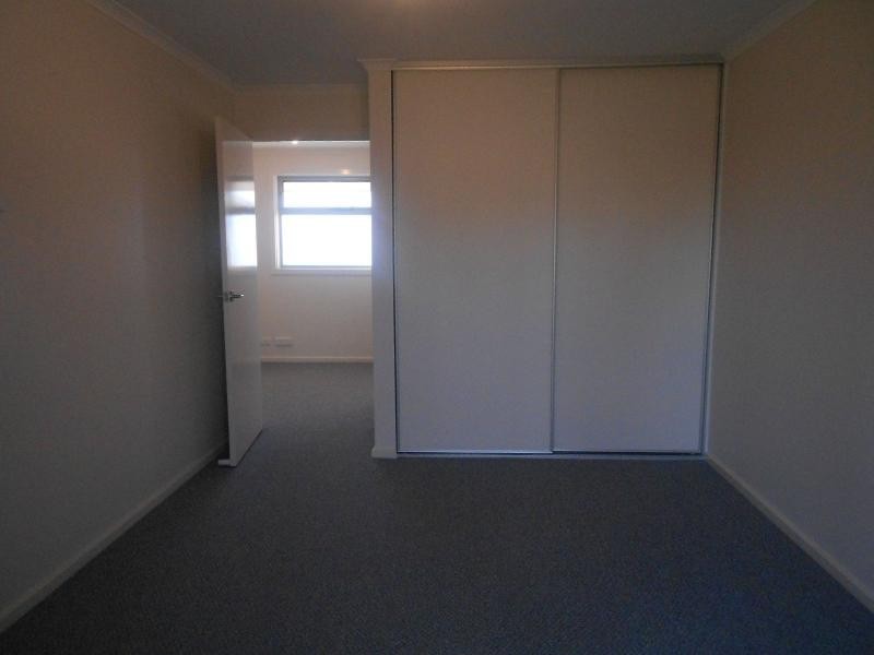 24 Saxon Street, Smithfield Plains SA 5114