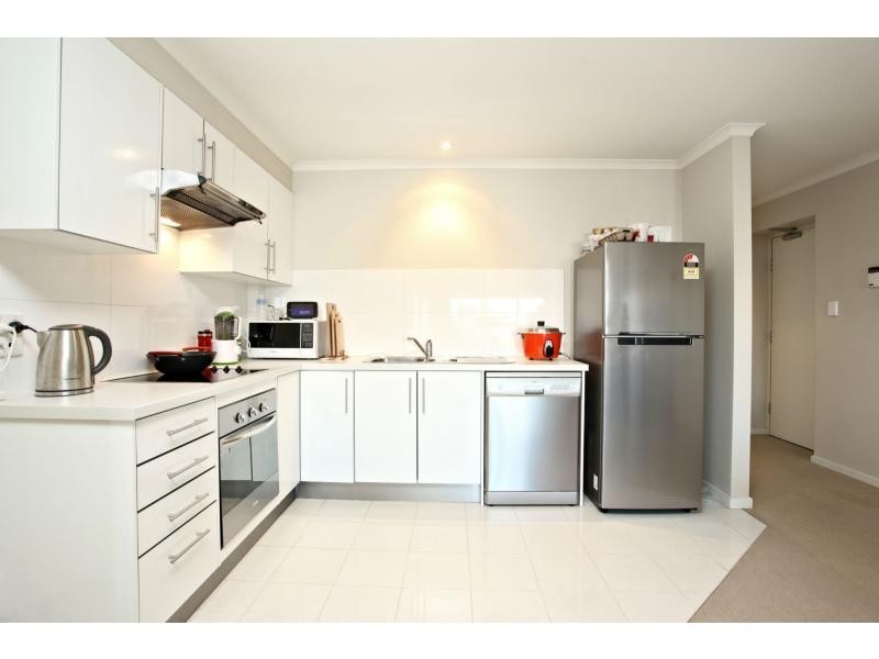 Unit 32/5-19 Goodall Parade, Mawson Lakes SA 5095