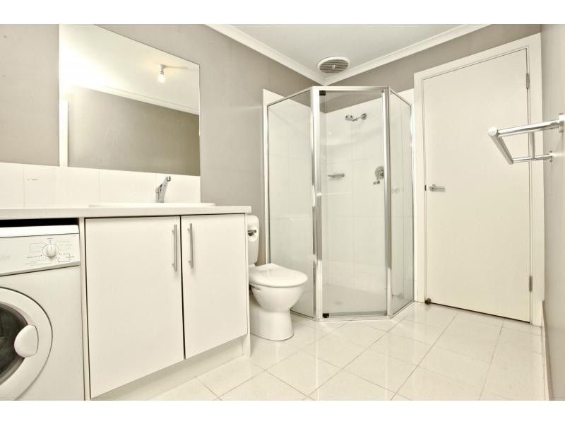 Unit 32/5-19 Goodall Parade, Mawson Lakes SA 5095