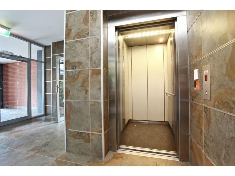 Unit 32/5-19 Goodall Parade, Mawson Lakes SA 5095