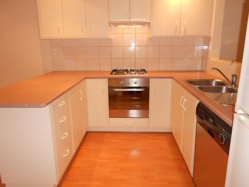 4/2 Argyle Street, Mawson Lakes SA 5095