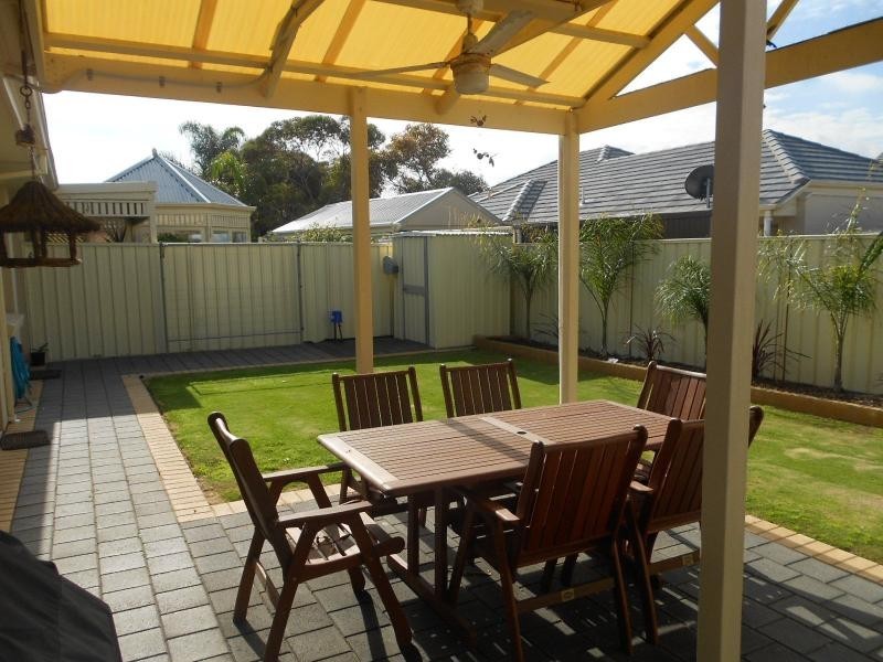 5B Minna Terrace, Semaphore Park SA 5019