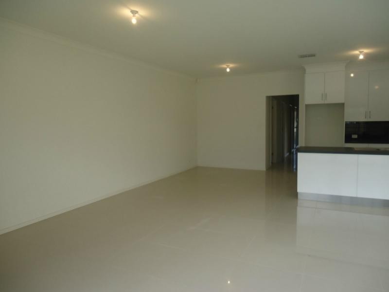 26a Kalina Avenue, Para Vista SA 5093