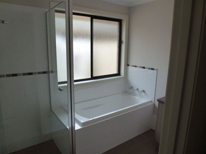 5 Luvera Drive, Munno Para West SA 5115