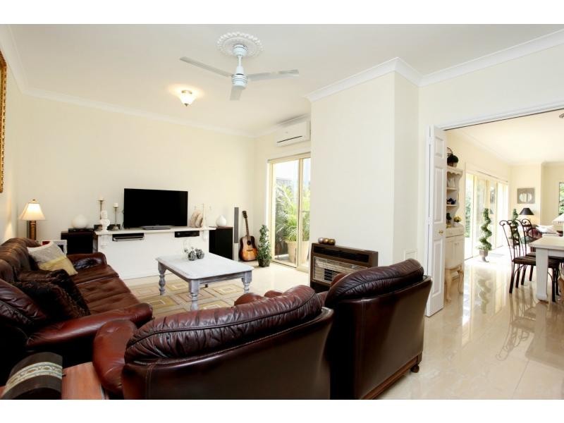1B Winton Avenue, Warradale SA 5046