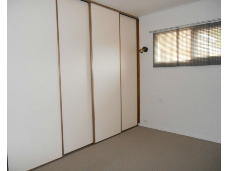 92 Brougham Drive, Valley View SA 5093