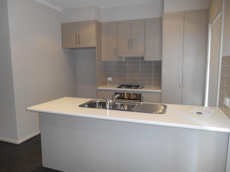 43 Victoria Parade, Mawson Lakes SA 5095