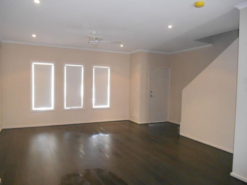 43 Victoria Parade, Mawson Lakes SA 5095