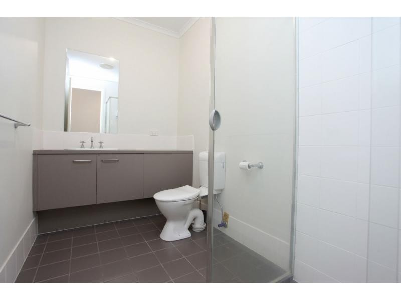 9 Cathedral Circuit, Mawson Lakes SA 5095