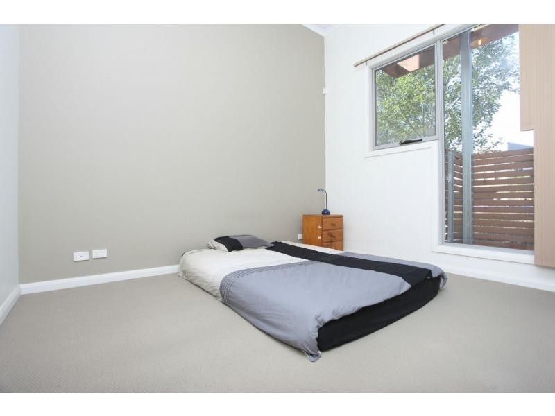 9 Cathedral Circuit, Mawson Lakes SA 5095