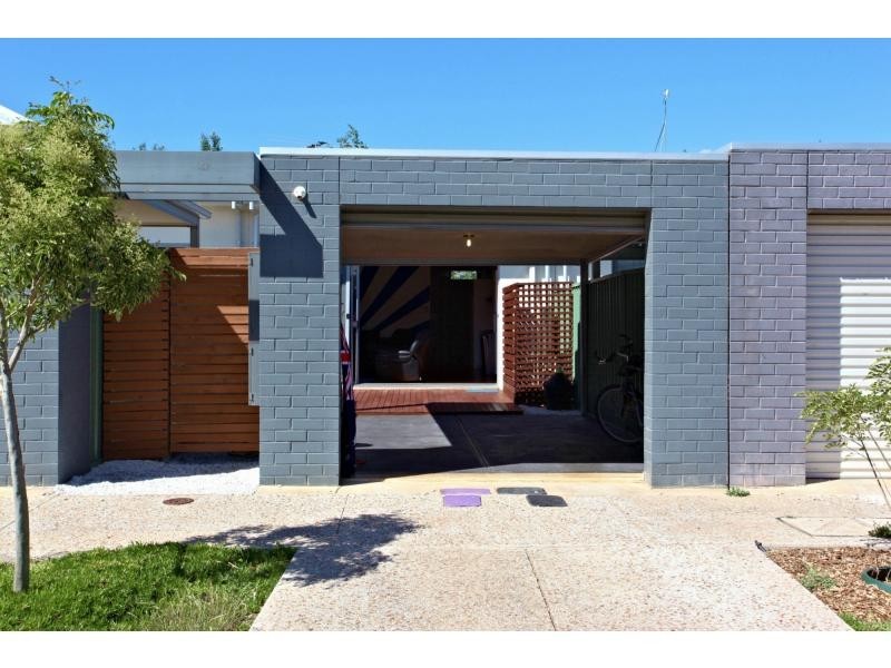 9 Cathedral Circuit, Mawson Lakes SA 5095