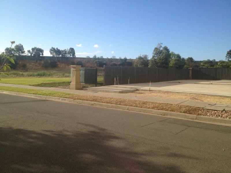 30 Emerald Street, Mawson Lakes SA 5095