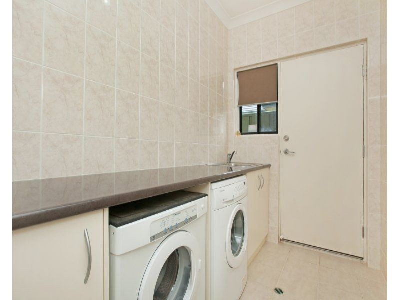 5 Palani Court, Mawson Lakes SA 5095