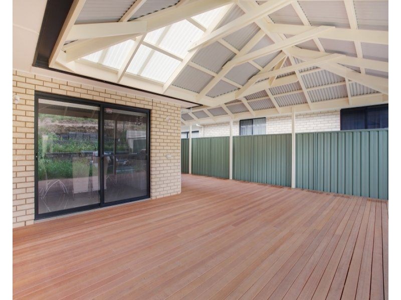 5 Palani Court, Mawson Lakes SA 5095