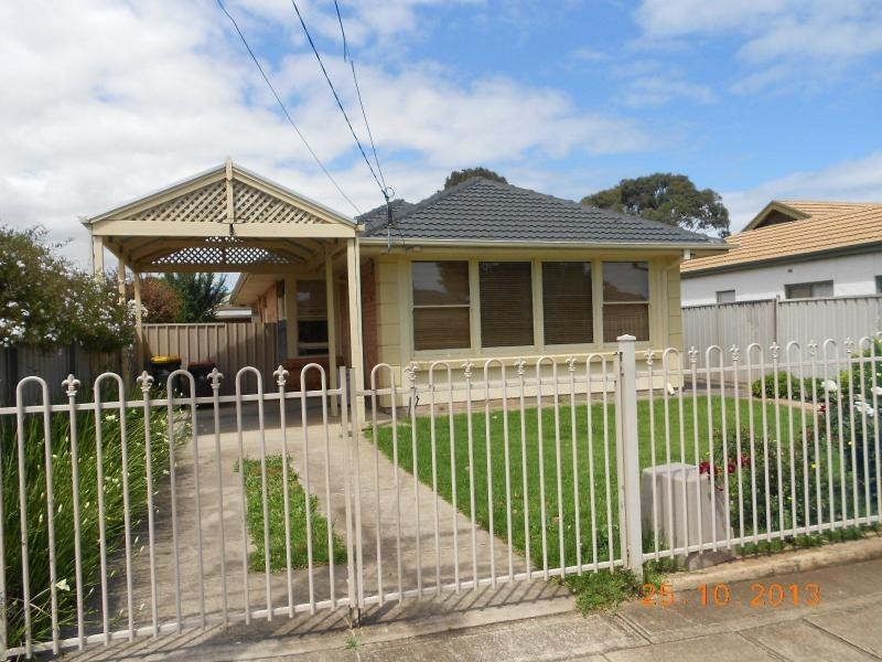 25 Dunrobin Road, Hove SA 5048