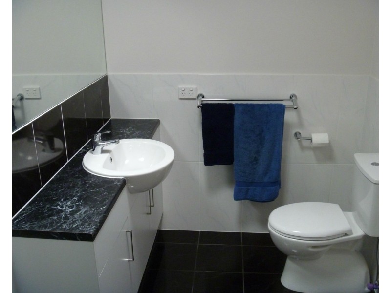 4/17 Euston Walk, Mawson Lakes SA 5095