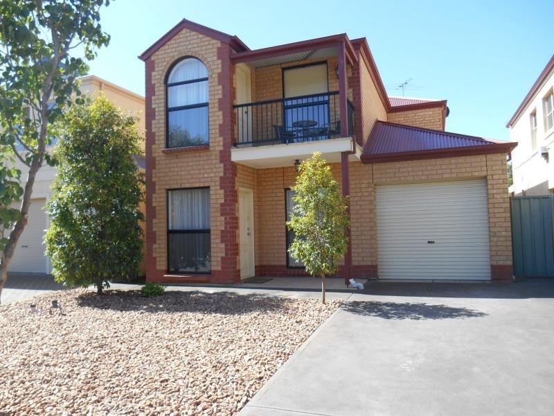 51 Avocet Drive, Mawson Lakes SA 5095