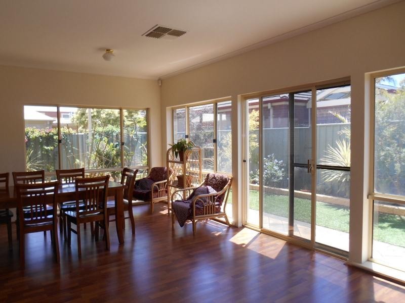 14 Carnegie Place, Mawson Lakes SA 5095