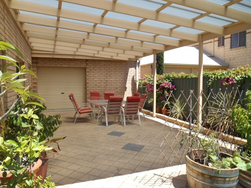 14 Carnegie Place, Mawson Lakes SA 5095