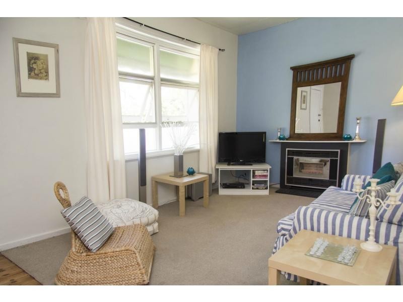 1 Winton Avenue, Warradale SA 5046
