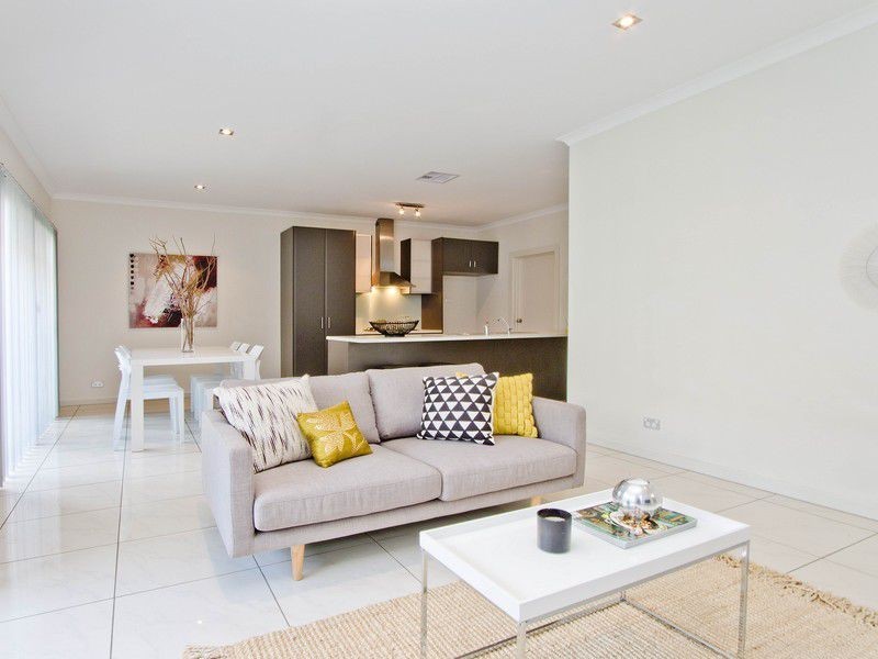 10 Borduy Street, The Bridges, Mawson Lakes SA 5095