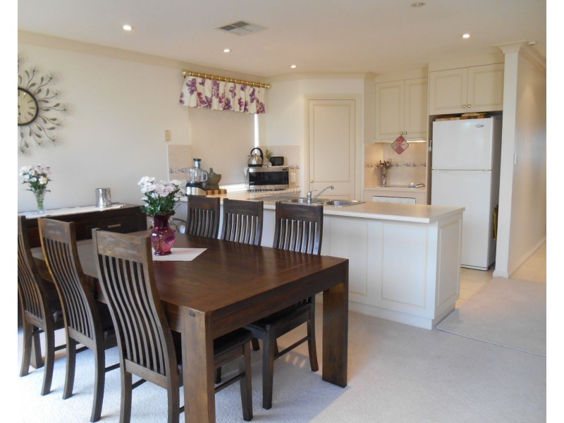 14 Harvey Avenue, Walkley Heights SA 5098