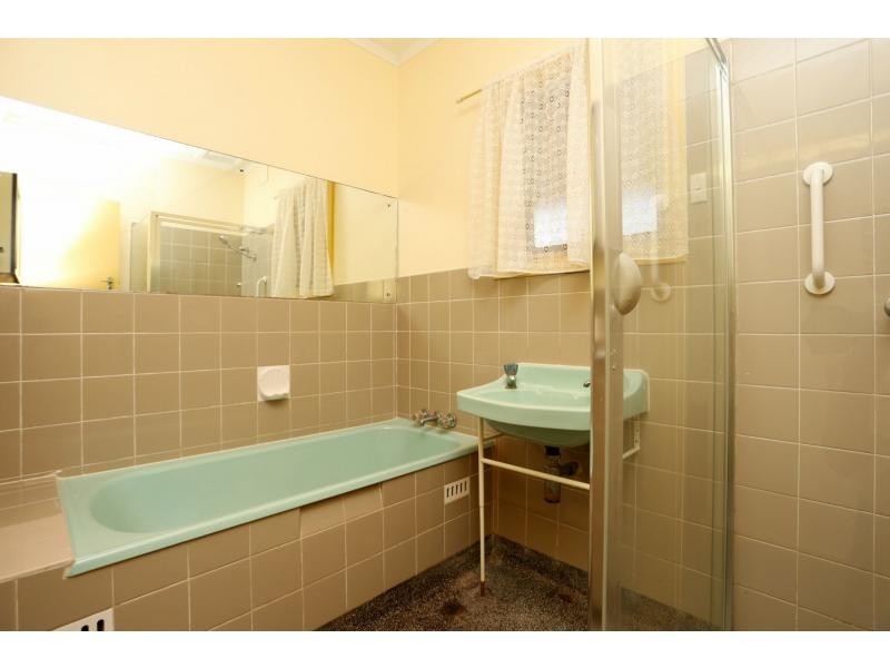 27 St Andrews Crescent, Novar Gardens SA 5040