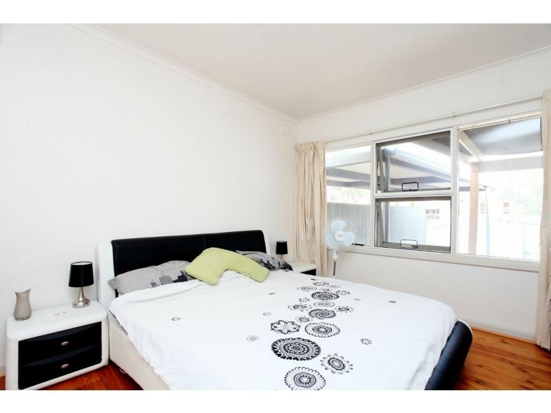 168b Kesters Road, Para Hills SA 5096