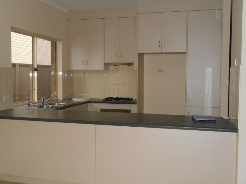 5 Corymbia Avenue, Athol Park SA 5012