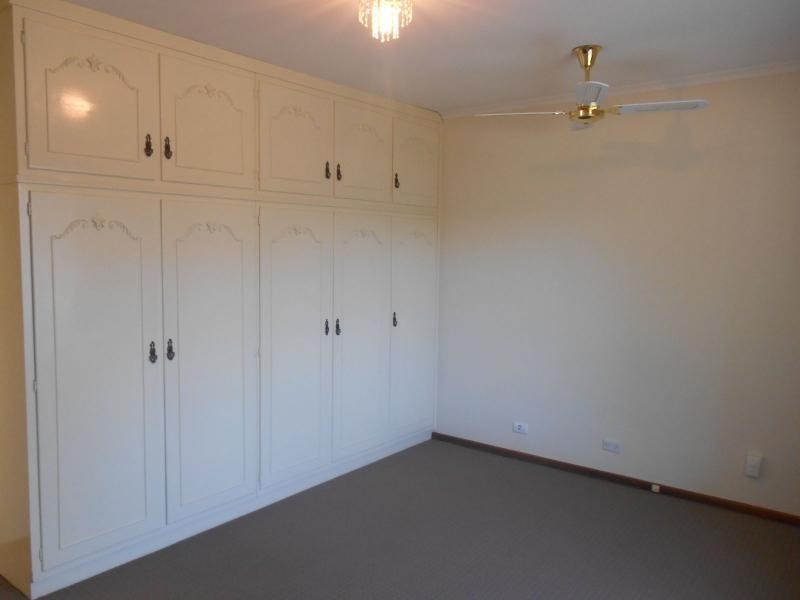 31 Launceston Avenue, Banksia Park SA 5091