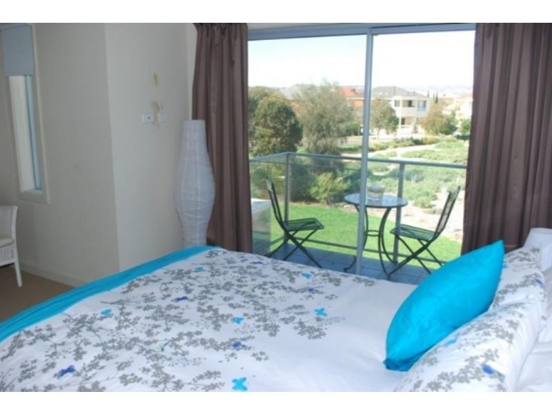 7/135 Sanctuary Drive, Mawson Lakes SA 5095