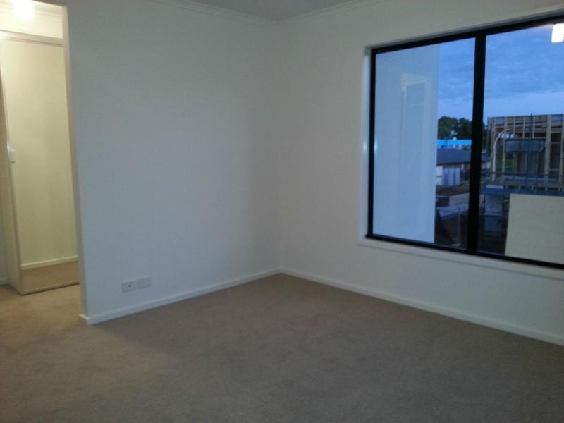 34 Beyer Street, St Clair SA 5280