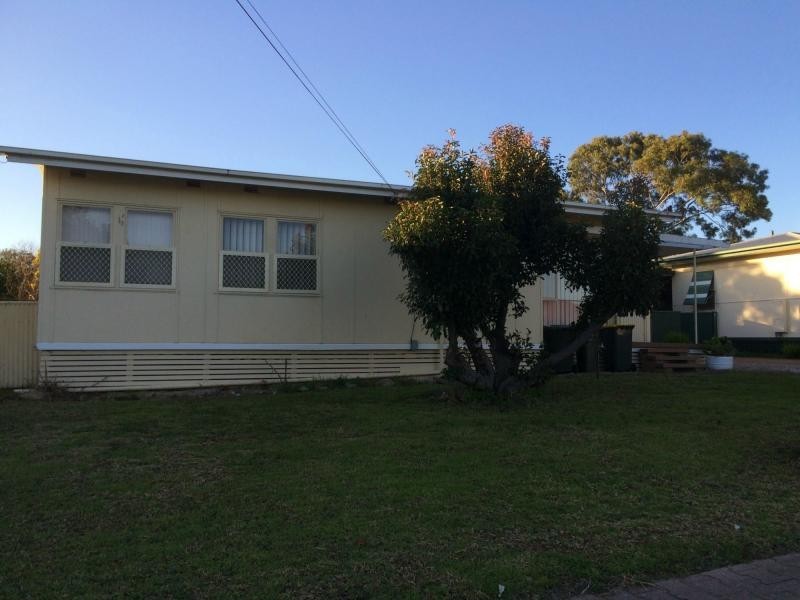 42 Dundee Street, Holden Hill SA 5088