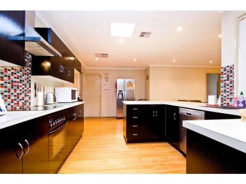 30 Underwood Close, Golden Grove SA 5125