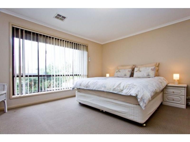 30 Underwood Close, Golden Grove SA 5125