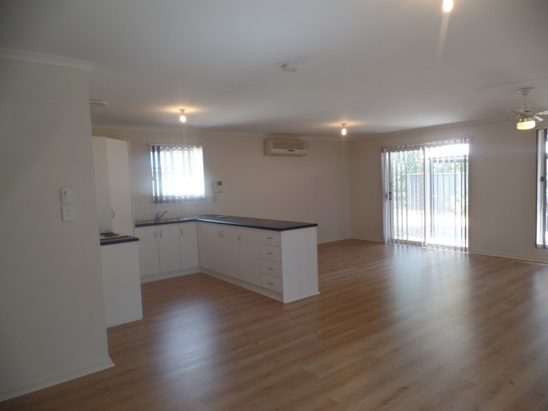 20 Hamra Drive, Smithfield SA 5114