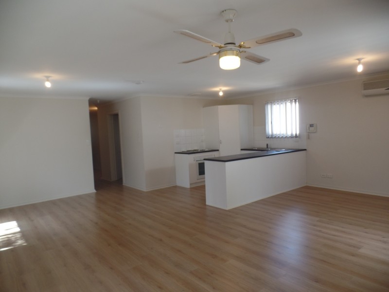 20 Hamra Drive, Smithfield SA 5114