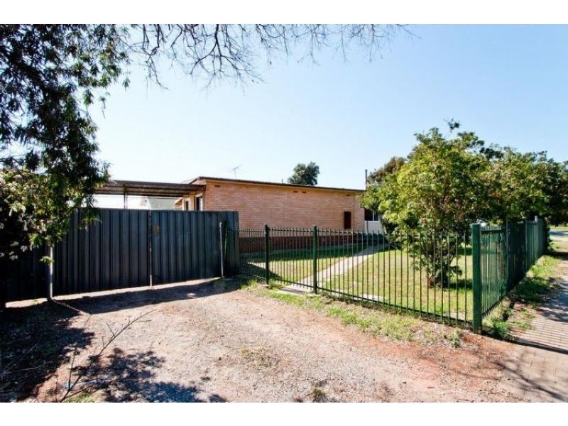 36 Hayles Road, Elizabeth Park SA 5113